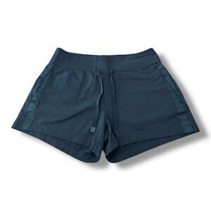 Athleta Metro Downtown Shorts Black Stretch Athleisure Activewear Women’s Size L